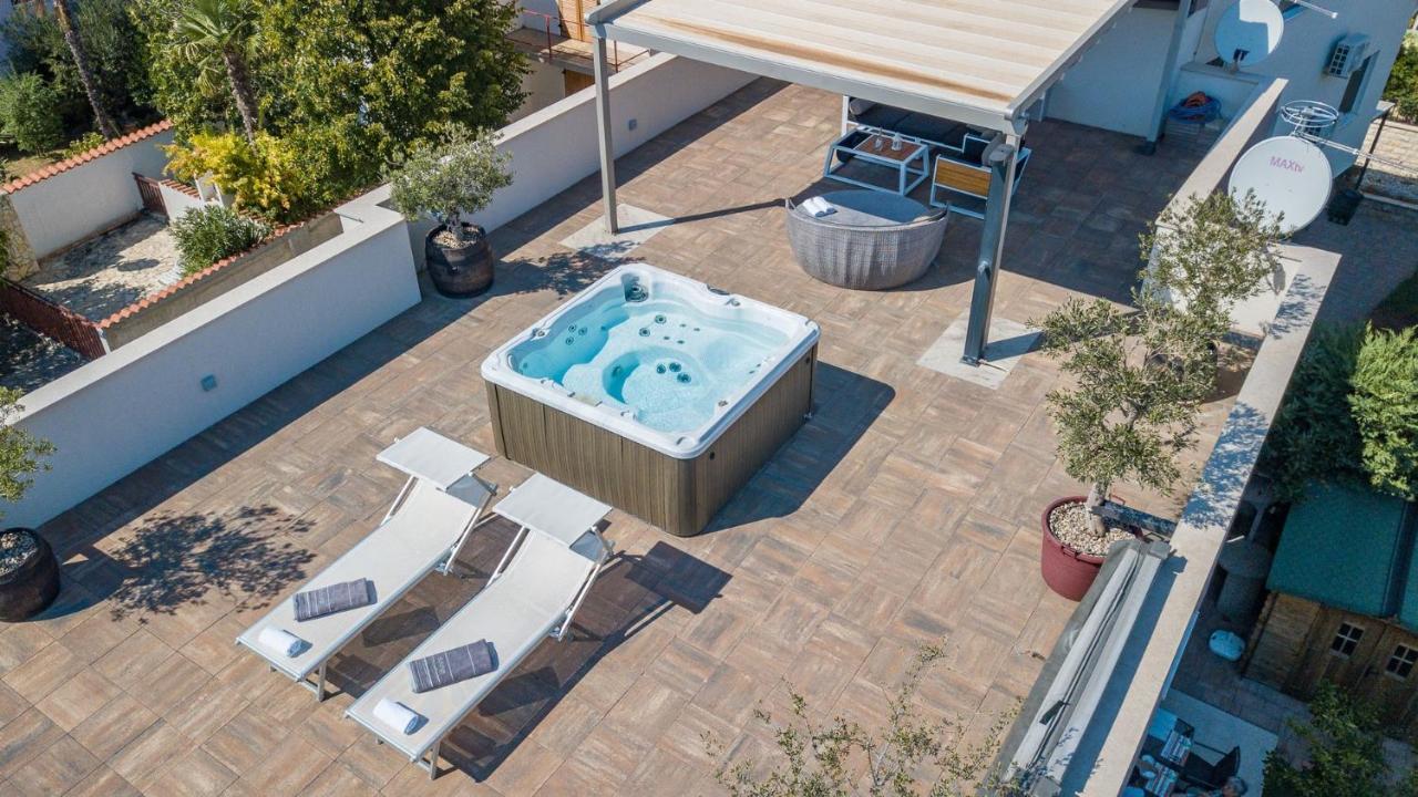 Apartments Luka Vodice Luaran gambar
